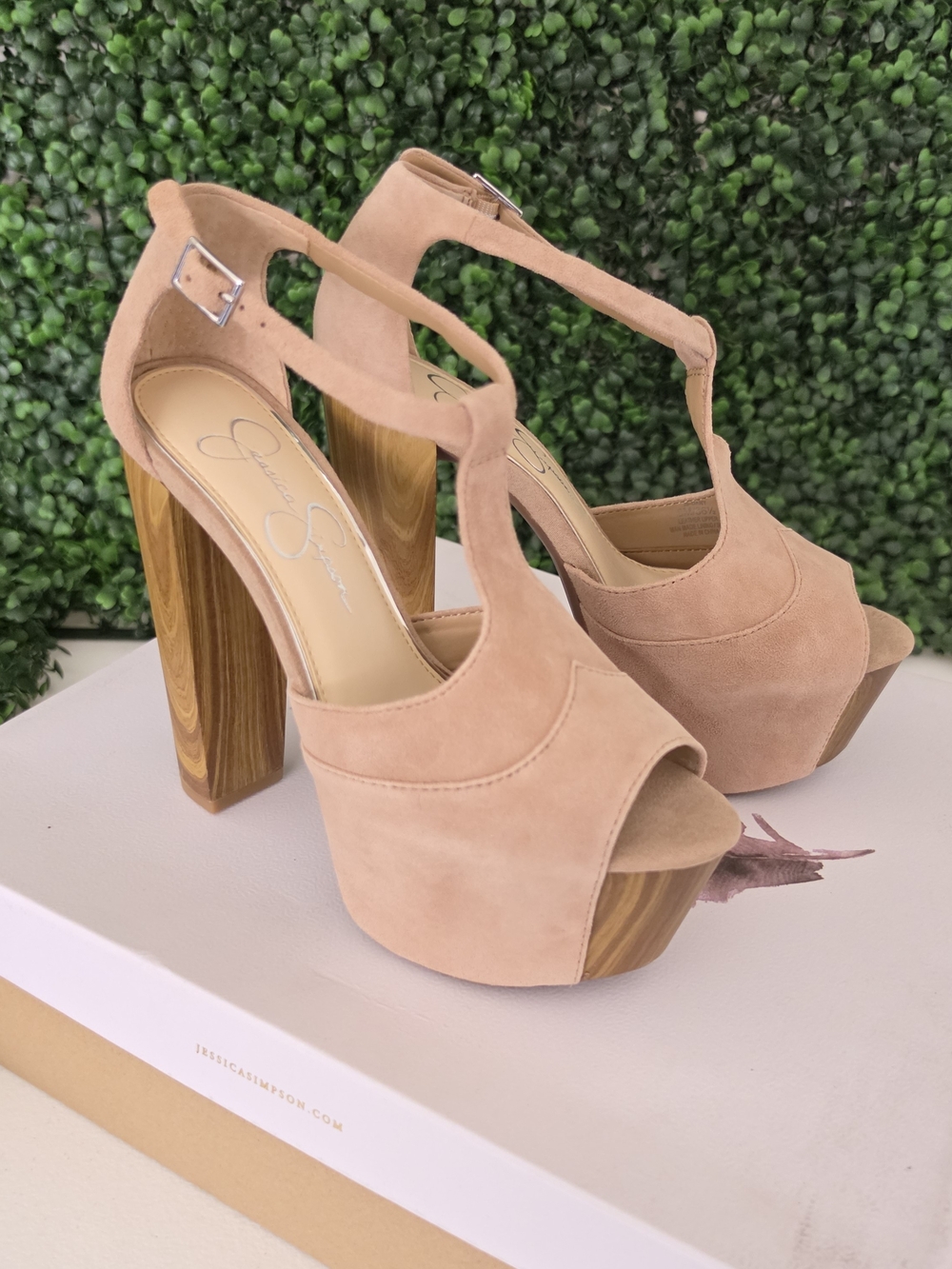 Jessica Simpson Blush Suede Platform T-Strap Heels